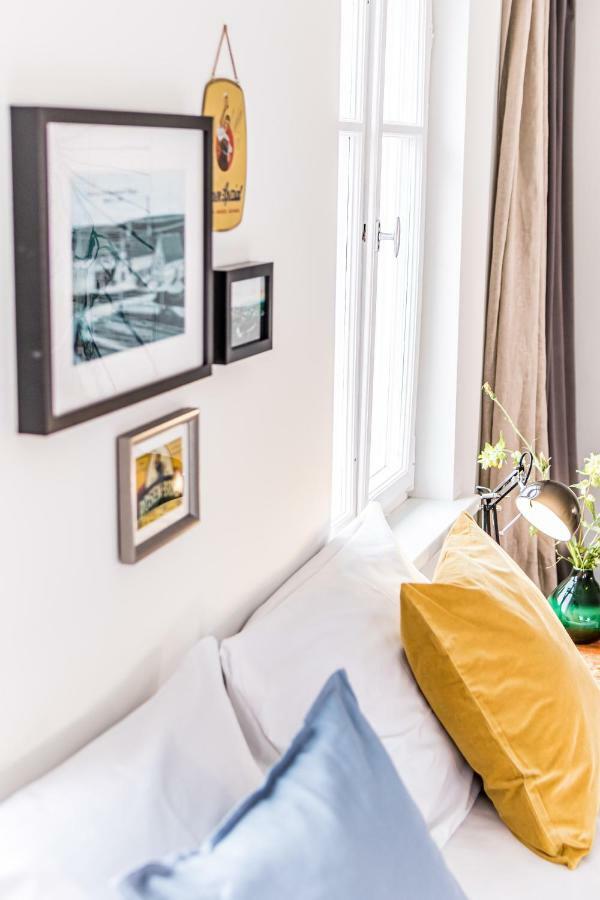 Hotel Das Q Aldingen  Ngoại thất bức ảnh
